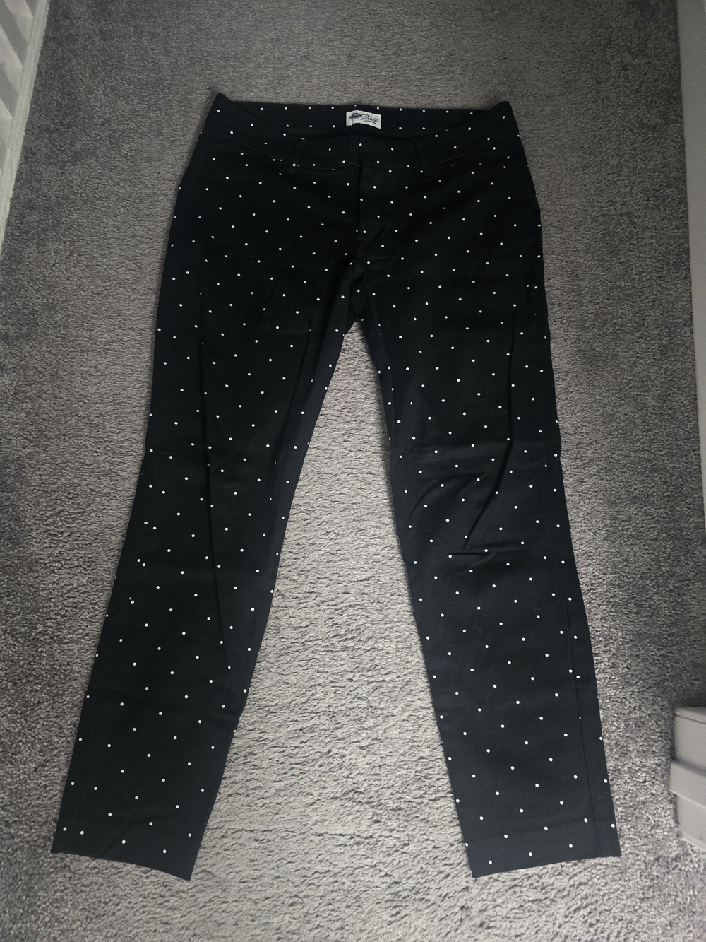 Old Navy Black Skinny Jeans with White Polka Dots